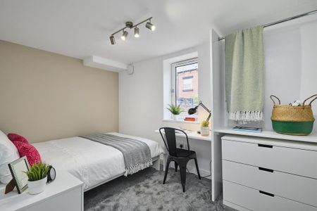 5 bedroom house to rent - Photo 2