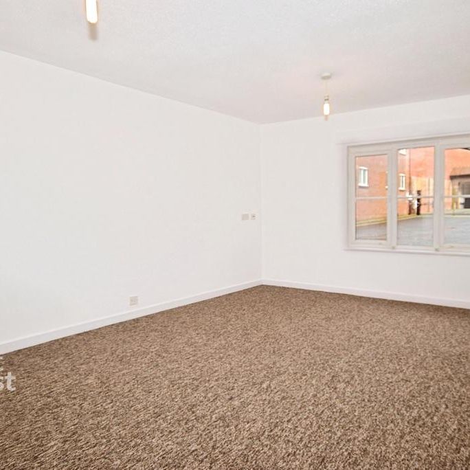 1 bedroom retirement property to rent - Photo 1