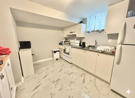 For Lease - 265 West 2nd Street, Hamilton, Ontario - Photo 5