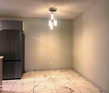 #809C 10145 109 Street Northwest - Photo 3