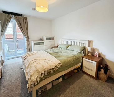 1 bedroom flat to rent - Photo 3