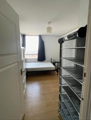 Room in a Shared Flat, London, SW11 - Photo 4