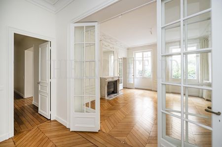 Appartement • Val de Grace - Photo 3