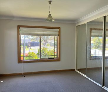 LIVING BY THE BAY - Photo 6