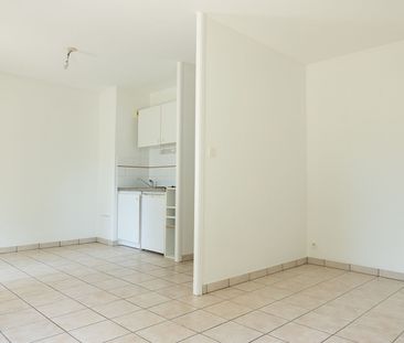 Rue des Acacias - Appartement situé au rez-de-chaussée - Photo 5