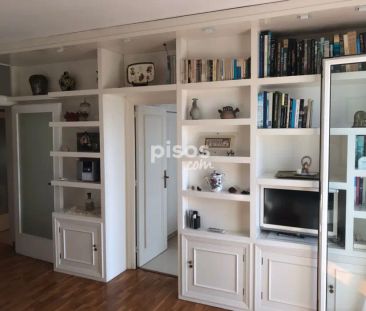 Ático en alquiler en Carrer de Provença, cerca de Carrer de Viladomat - Photo 1