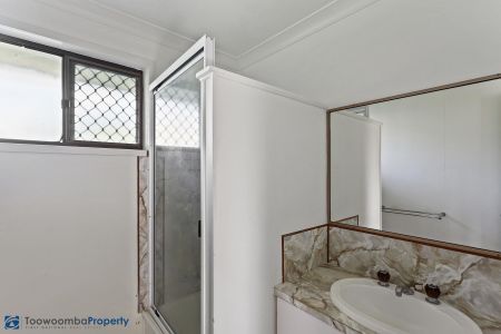 SOUGHT OUT LOCATION! - Photo 5