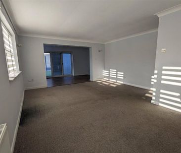 2 bedroom bungalow to rent - Photo 1