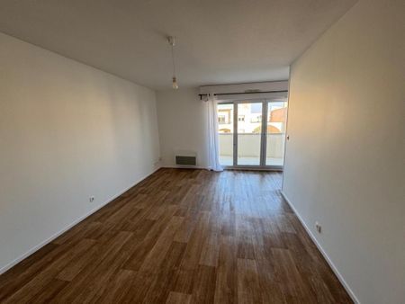 Appartement T2 à louer Saint Coulomb - 41 m² - Photo 4