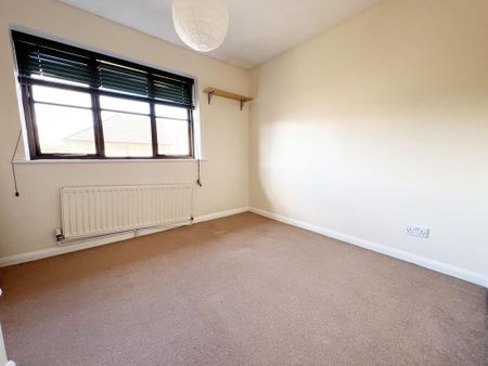 2 bedroom terraced house to rent - Photo 4