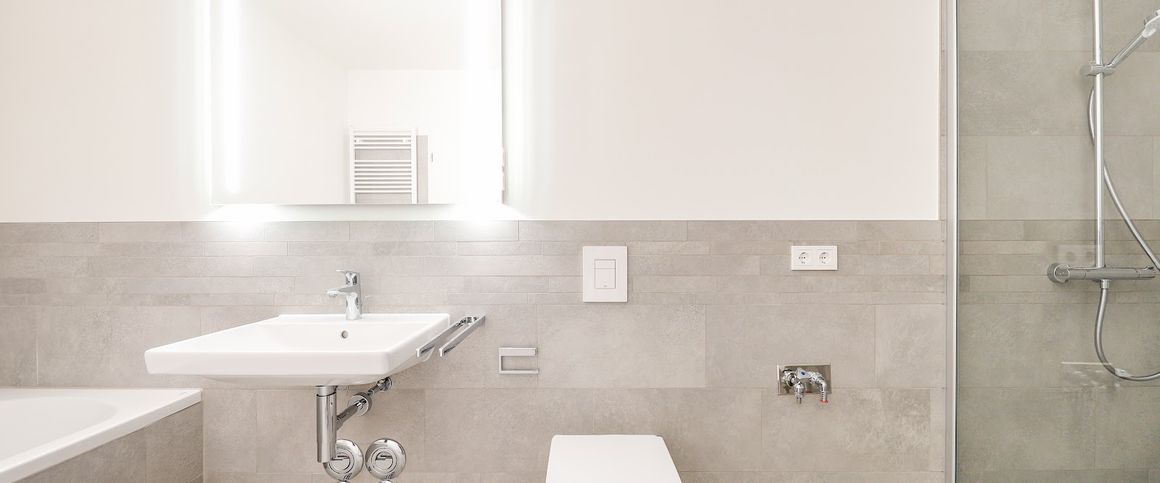 Großzügige, lichtdurchflutete Wohnung mit Stil - moderne Einbauküche & Balkon inklusive - Foto 1