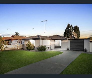 17 Trout Place, St Clair, NSW 2759 - Photo 5