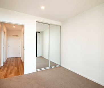 A Gem in Gungahlin - Photo 2