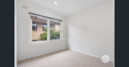 SUN FILLED AND SPACIOUS APARTMENT - Photo 5