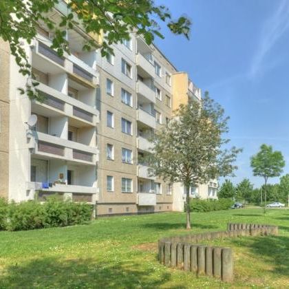 sanierter 1-Raum-Traum - mit Küche, Dusche u. Balkon - Foto 1