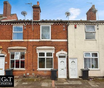 3 bedroom terraced house to rent - Photo 6