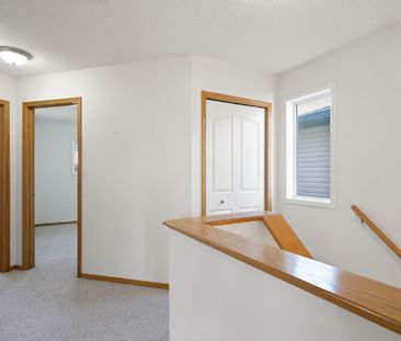 179 Taravista Street Northeast - Photo 5