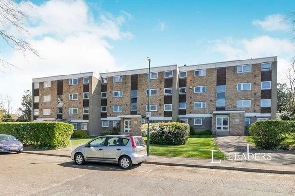 Camberley Court, Sutton, SM2 - Photo 1