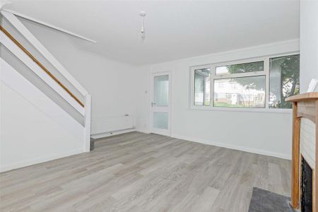 3 bedroom house to rent - Photo 2