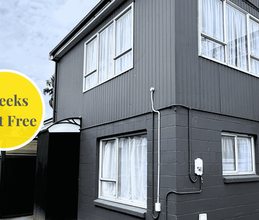 3 Bedroom home in Prime Location - Photo 1
