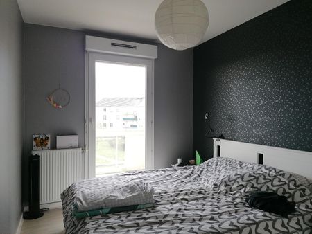 Location Appartement 4 pièces 84m² DIJON 21000 - Photo 3