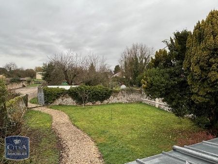 Location Appartement 3 pièces 57m² MONTMIRAIL 51210 - Photo 5