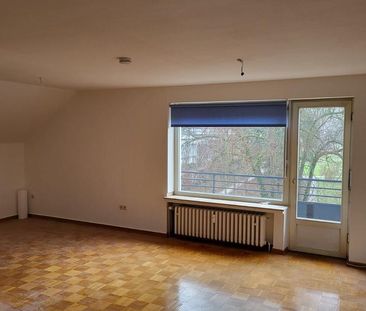 Schöne helle 3,5 Zi.- Wohnung mit Balkon direkt am Stadtpark - Photo 6