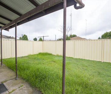 Central to Town - Photo 3