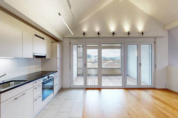 Einziehen & Wohlfühlen Stilvolle Dachwohnung mit Flair - Foto 1