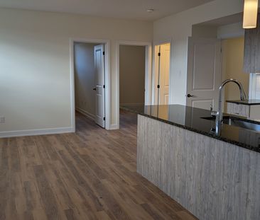 For Lease - 238-B GINEBIK Way, Blossom Park - Airport and Area, Ont... - Photo 5