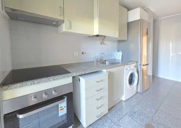 1 bedroom flat with two terraces next to Glicinias!