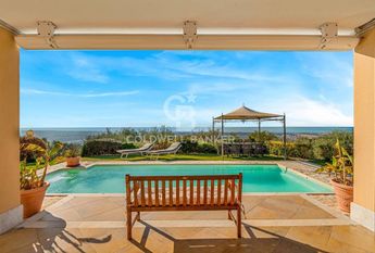 Via Murli, Pietrasanta, Tuscany 54038