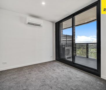 Nightfall in the Heart of Belconnen - Photo 2