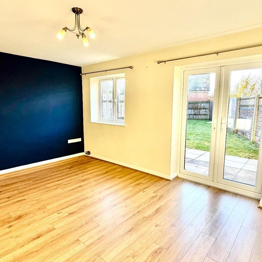 3 bedroom House To Let - Photo 1