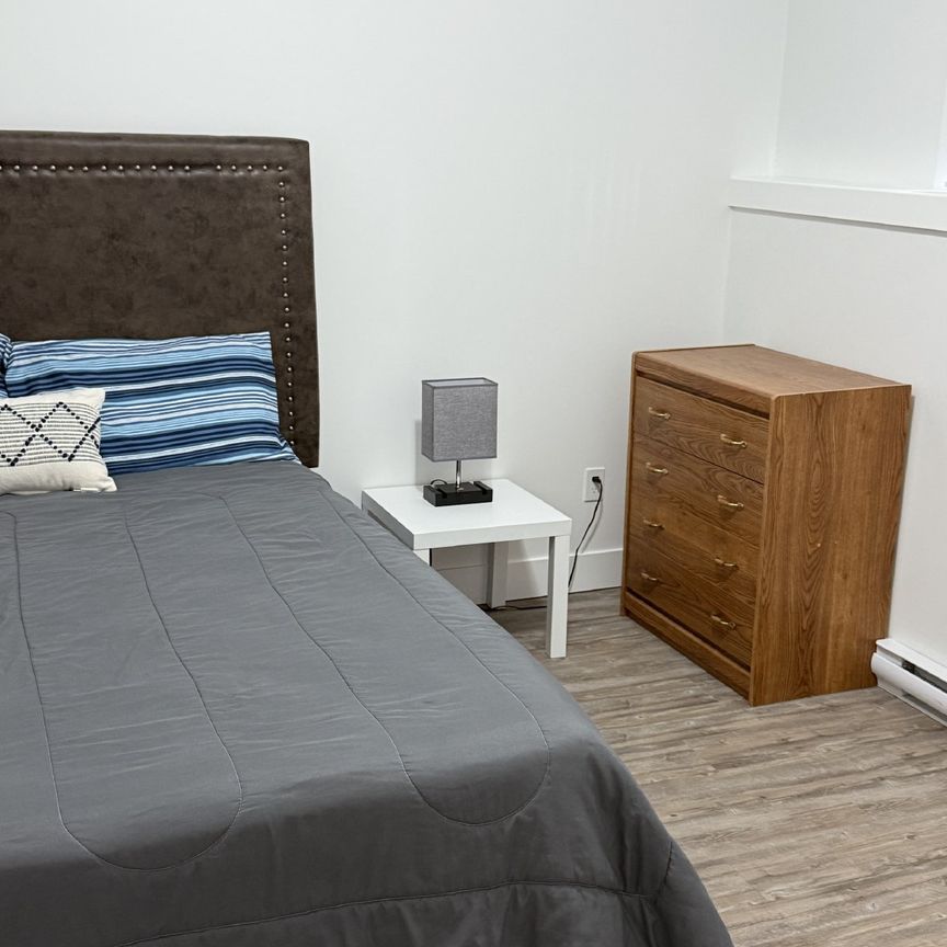 DWYER RESIDENCE - B - Photo 1