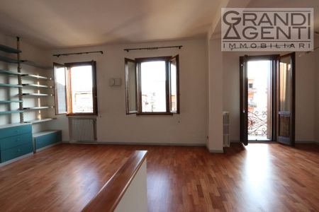 Appartamento in Affitto - Photo 4