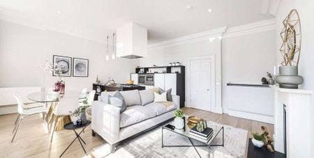 A Bright Two-Bedroom Apartment in the Heart of Mayfair - Photo 2