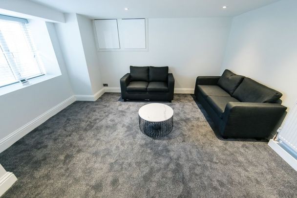 Lumley Avenue, Burley, Leeds - Photo 1