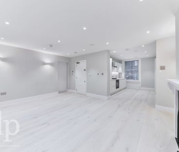 1 Bedroom Apartment, Carnaby Street, Soho, W1F - Photo 1