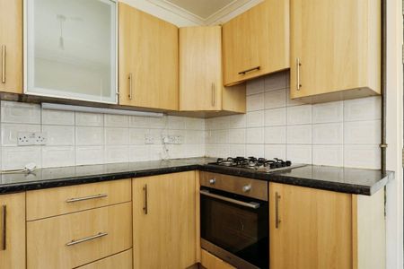 Lingfield Walk - Photo 3