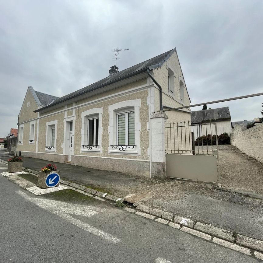 Location Maison 5 pièces 136 m2 à Essigny-le-Petit - Photo 1