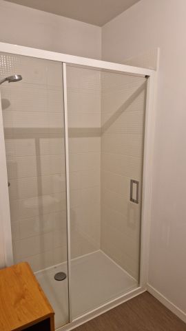 CENTRE VILLE - APPT TYPE 2 A LOUER - Photo 5