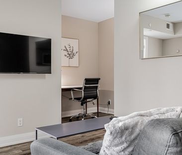 Yorkville Avenue - Photo 5