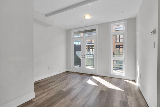 For Lease - 8 Sayers Lane Unit# 17, Richmond Hill, Ontario - Photo 1