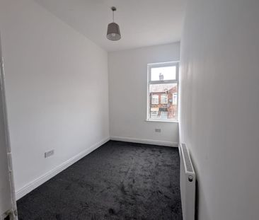 3 Bed Terraced House, Ivy St, M40 - Photo 6