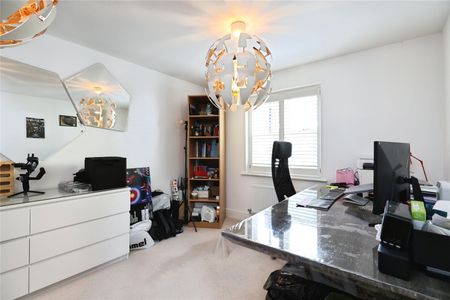 5 Bedroom Townhouse to rent - Photo 5