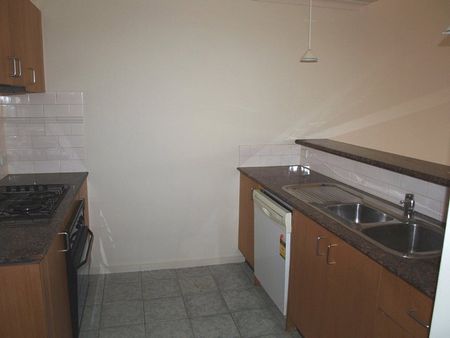 13/100 Wells Street - Photo 5