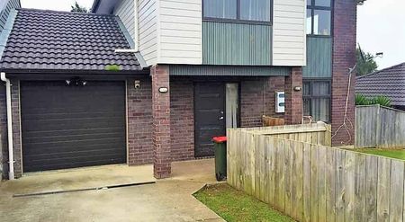 Charming 3-Bedroom Family Home in Tuakau - Photo 4