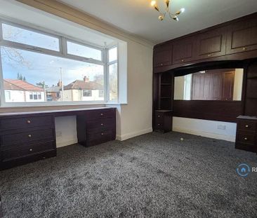 2 bedroom semi-detached house to rent - Photo 2