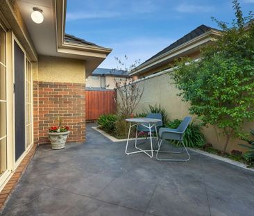 7 Marks Street, Strathmore VIC 3041 - Photo 6